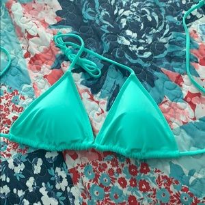 Victoria’s Secret swimsuit top size M